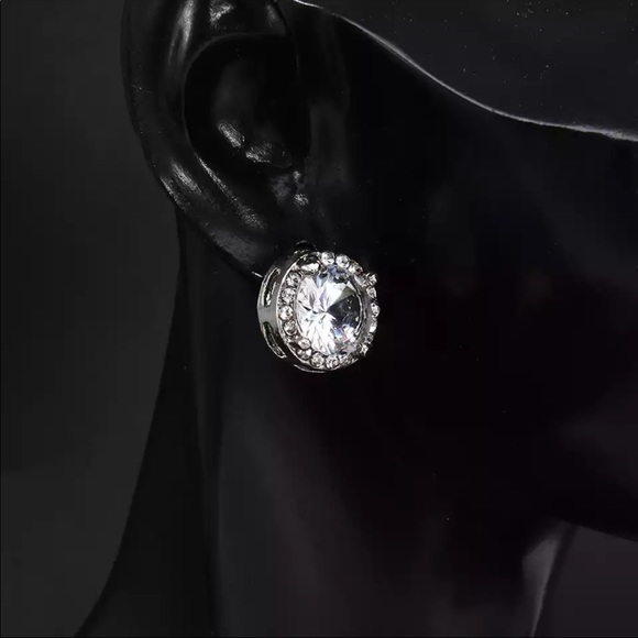 White Rhinestone Crystal Zircon Ear Stud Earrings, NICE EARRINGS, CUTE EARRINGS - Picture 2 of 3